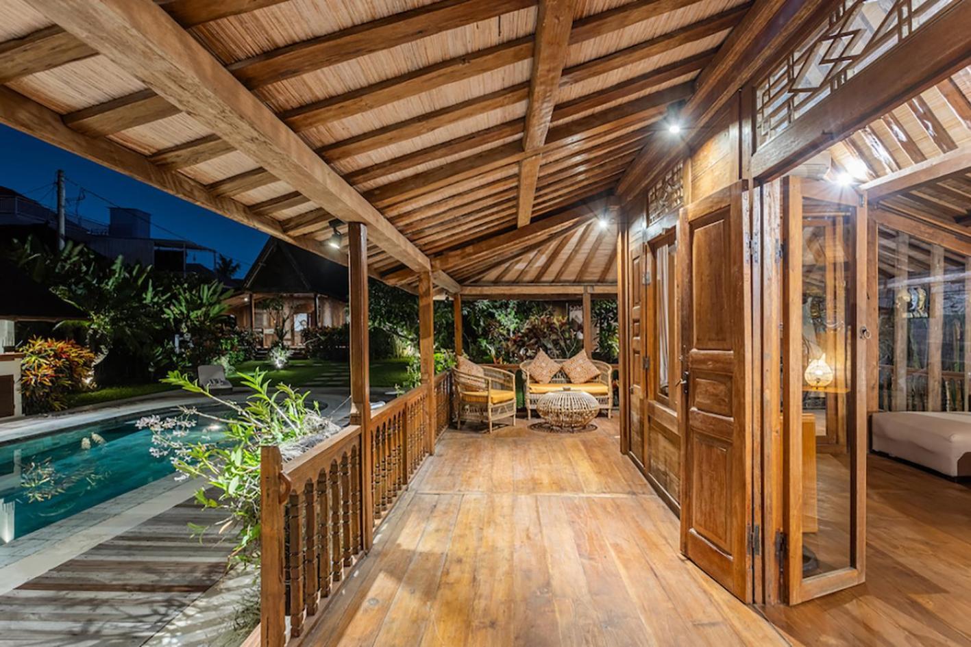 Villa Lina By Optimum Bali Villas Чангу Экстерьер фото