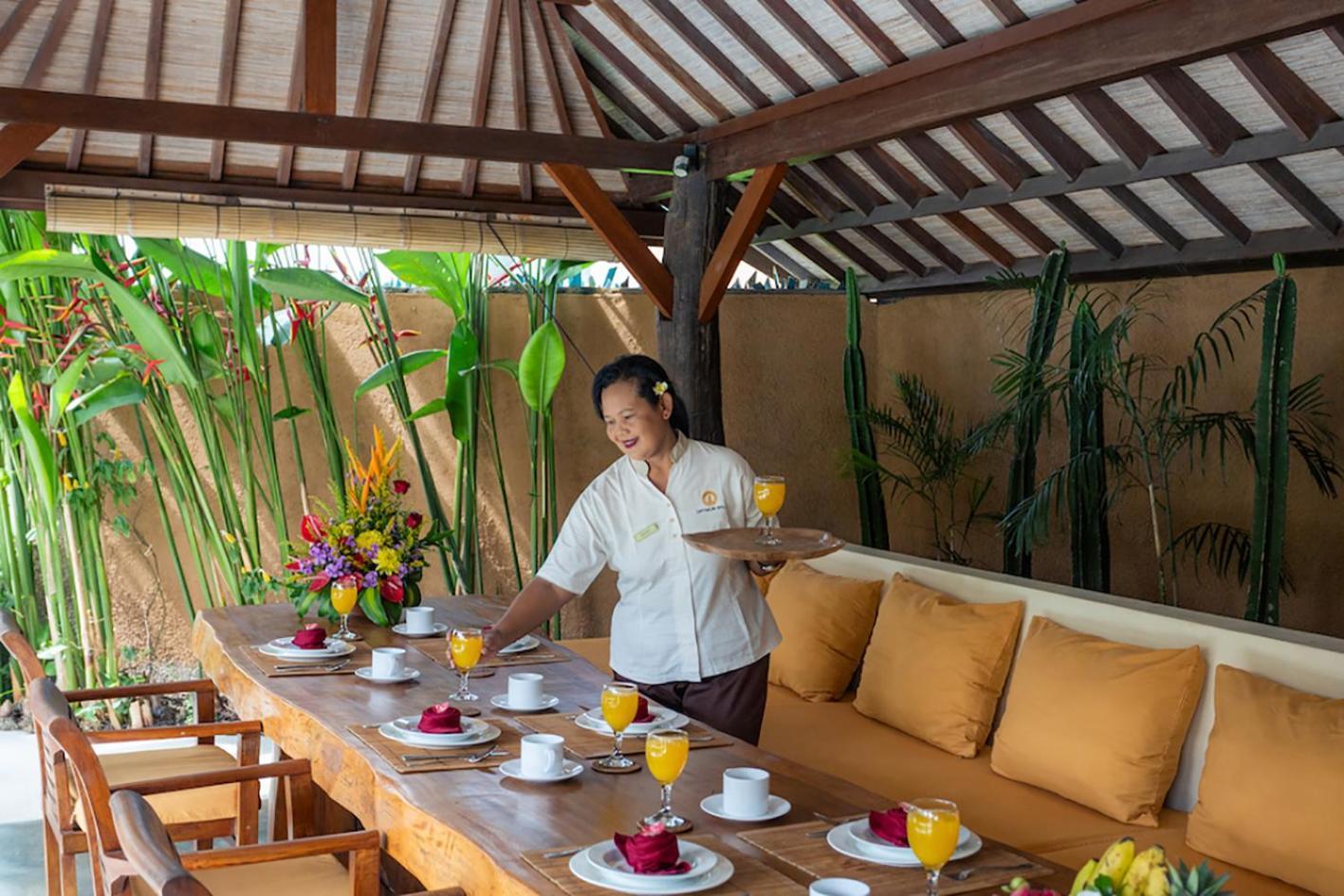 Villa Lina By Optimum Bali Villas Чангу Экстерьер фото