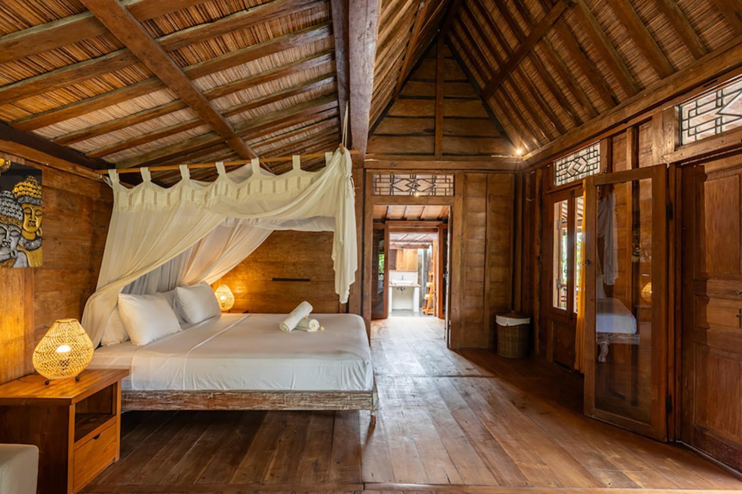 Villa Lina By Optimum Bali Villas Чангу Экстерьер фото