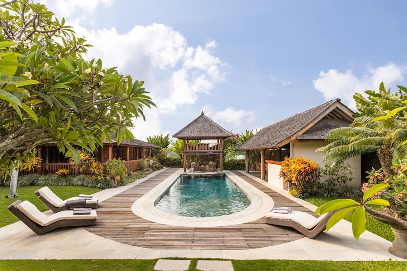 Villa Lina By Optimum Bali Villas Чангу Экстерьер фото